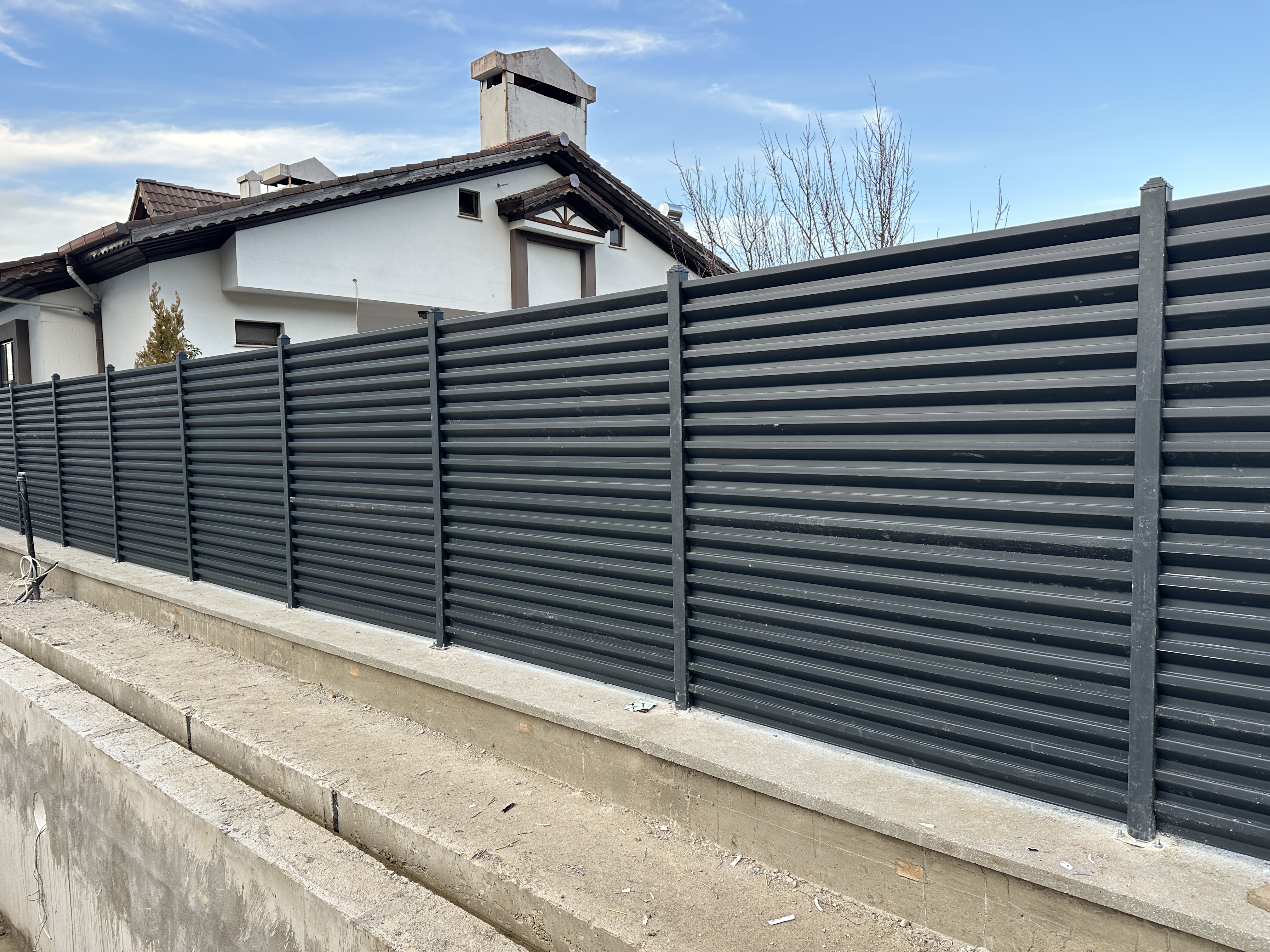 Panjur Çit Sistemleri Neden Tercih Ediliyor?